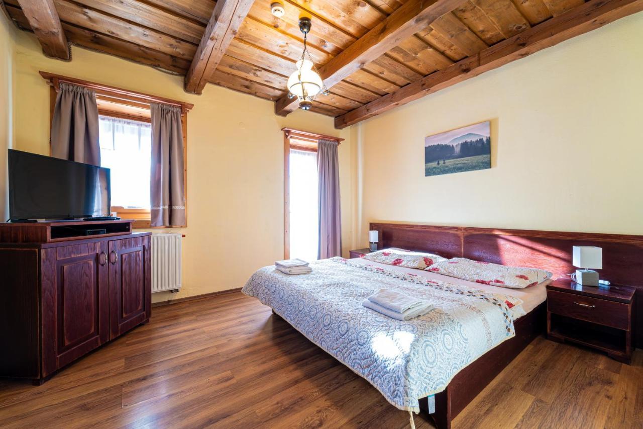 Ranc Pod Ostrou Skalou Guest House Stratená Eksteriør bilde