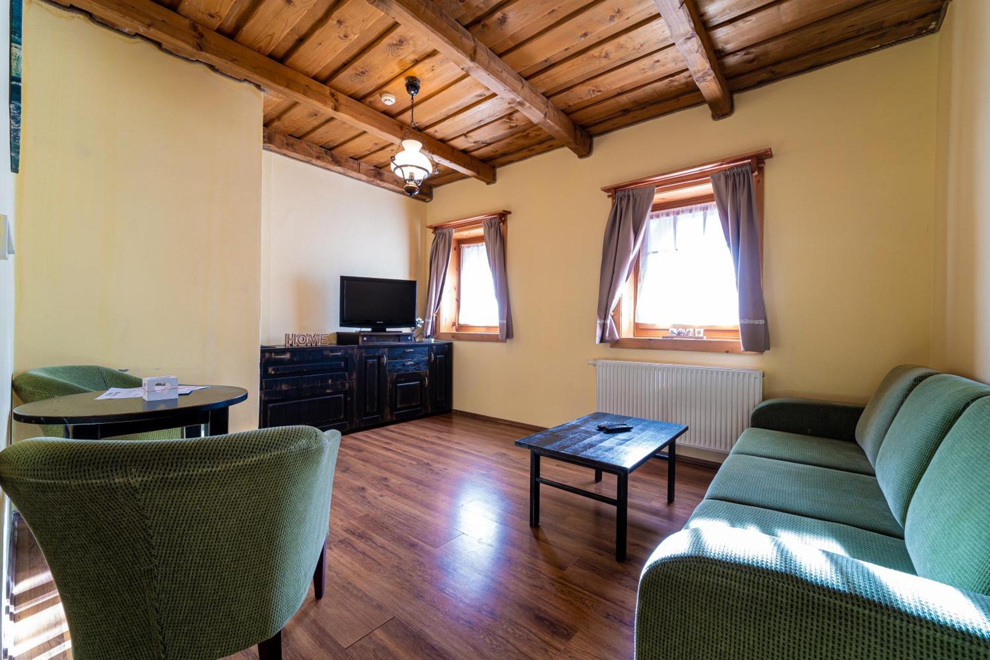 Ranc Pod Ostrou Skalou Guest House Stratená Eksteriør bilde